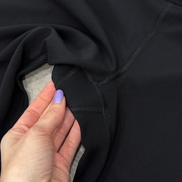 Athleta Limited Edition Velvet Rose Powervita 7/8 Tight Leggings in Black Size L - Picture 6 of 16